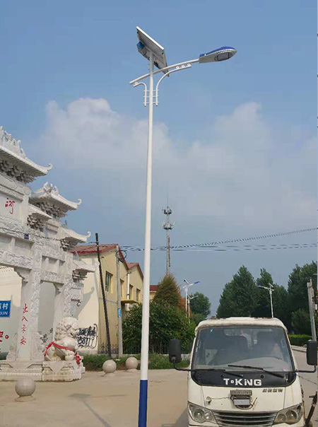 太陽(yáng)能路燈
