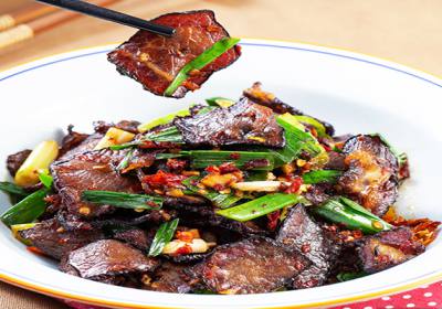 舌尖上的湘西密碼：十大土家苗寨風味，讓你體驗不一樣的煙火氣！